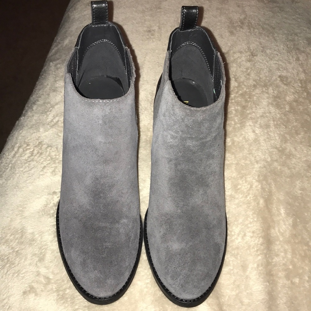 NINE WEST boots size 7. New